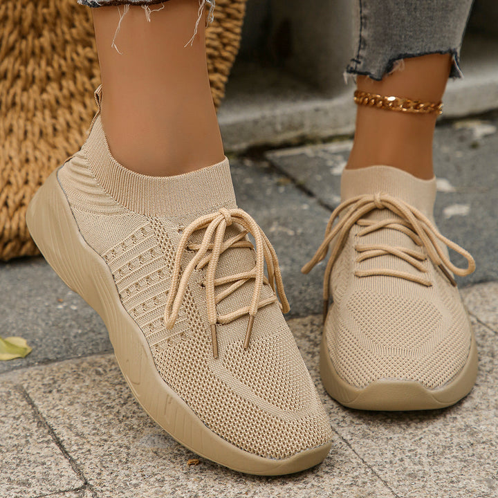 Lightweight knit lace-up sneakers
