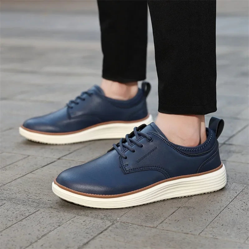 Versatile stretch-fit sneakers