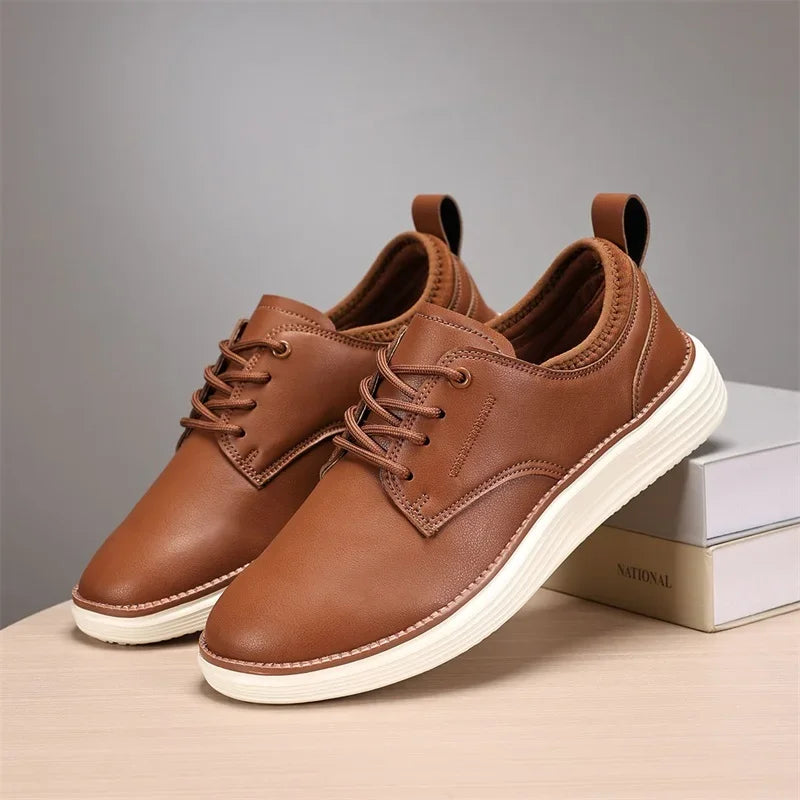 Versatile stretch-fit sneakers