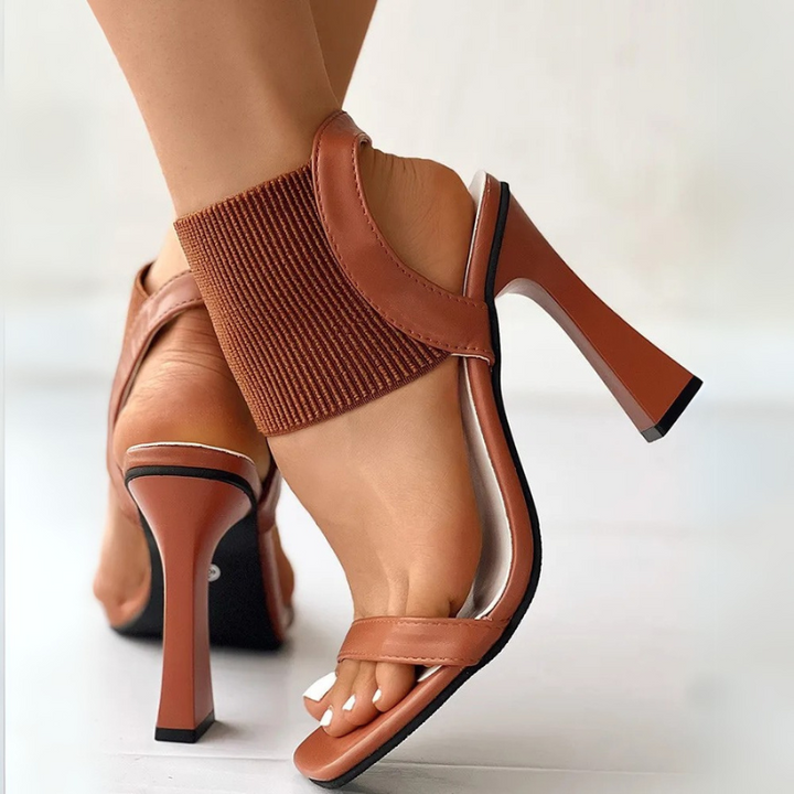 Velare Heels